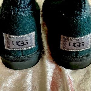 Size 7 Tall Sweater Ugg Boots